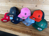 Mountains Walking Trucker Hats – Color for Every Kind of Wanderer